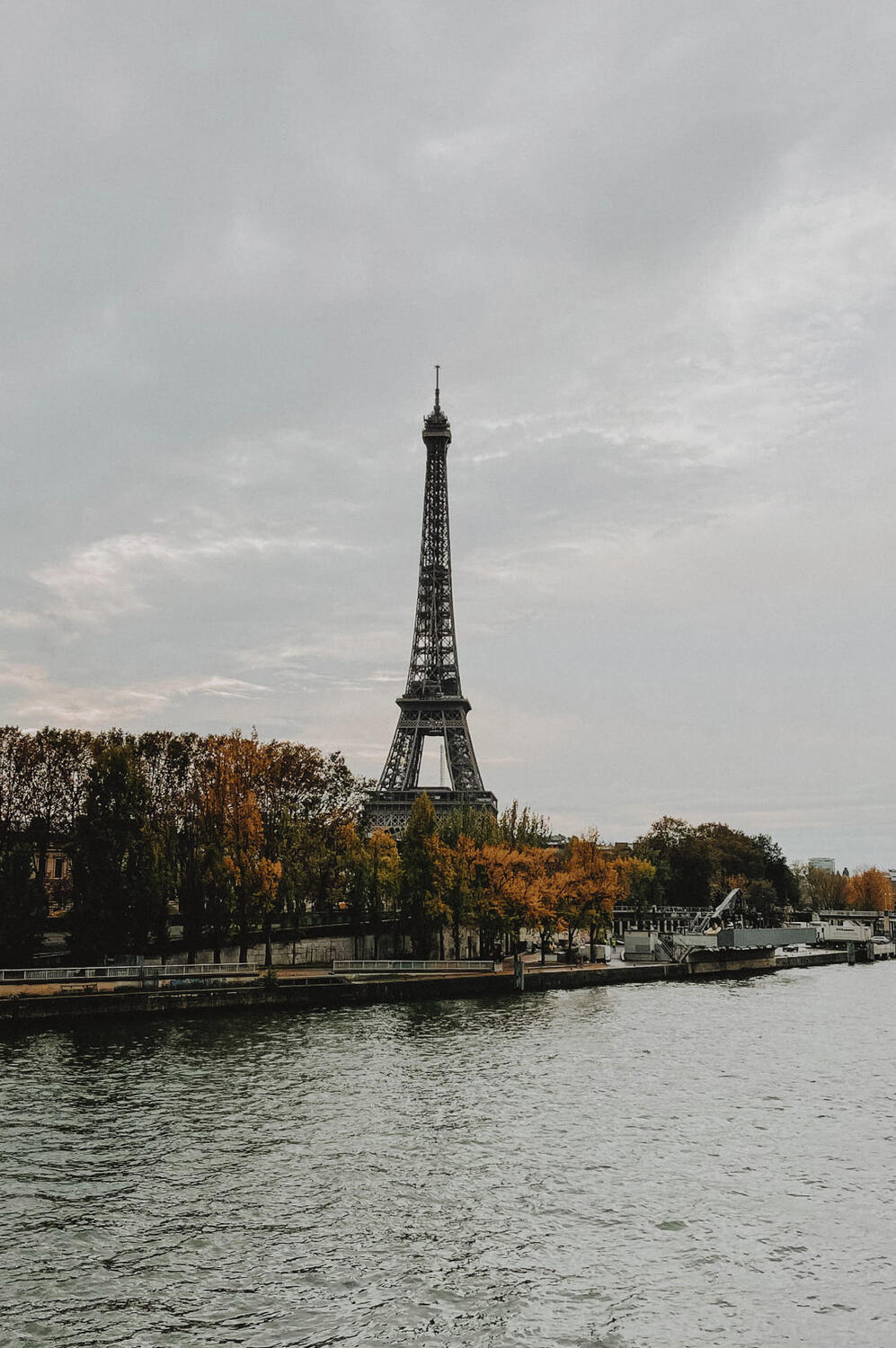 View on la Seine with the Eiffel tower in the distance